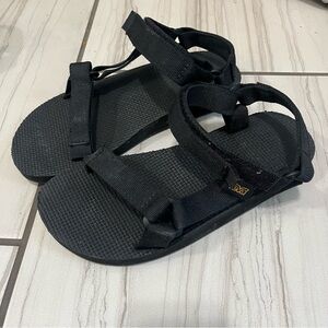 Teva Kids Black Sport Sandals size 2 big kid